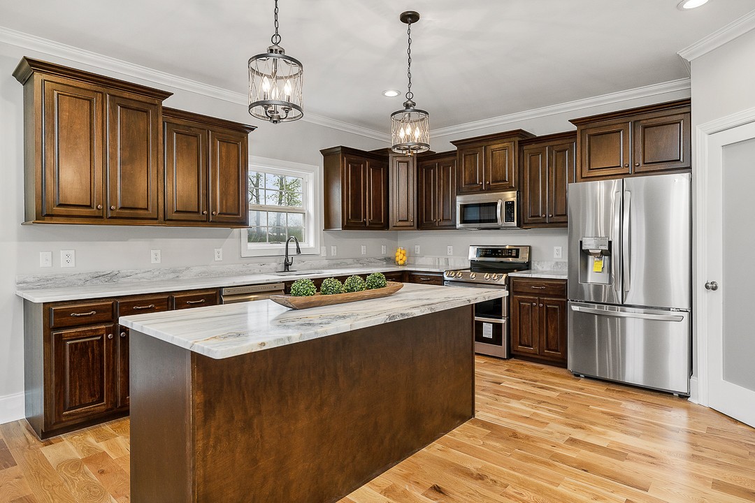 2441 Tollisontown Road Sparta, TN 38583 - Photo 6 of 37 Gallery Image 6