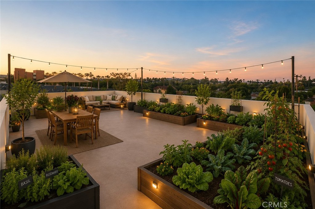 16623 Lake Avenue Paramount, CA 90723 - Photo 30 of 57 Virtually Staged