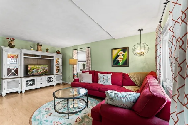 $599,999 | 14 Margin Street, Peabody, MA 01960