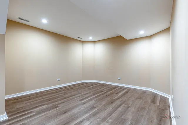 a view of empty room