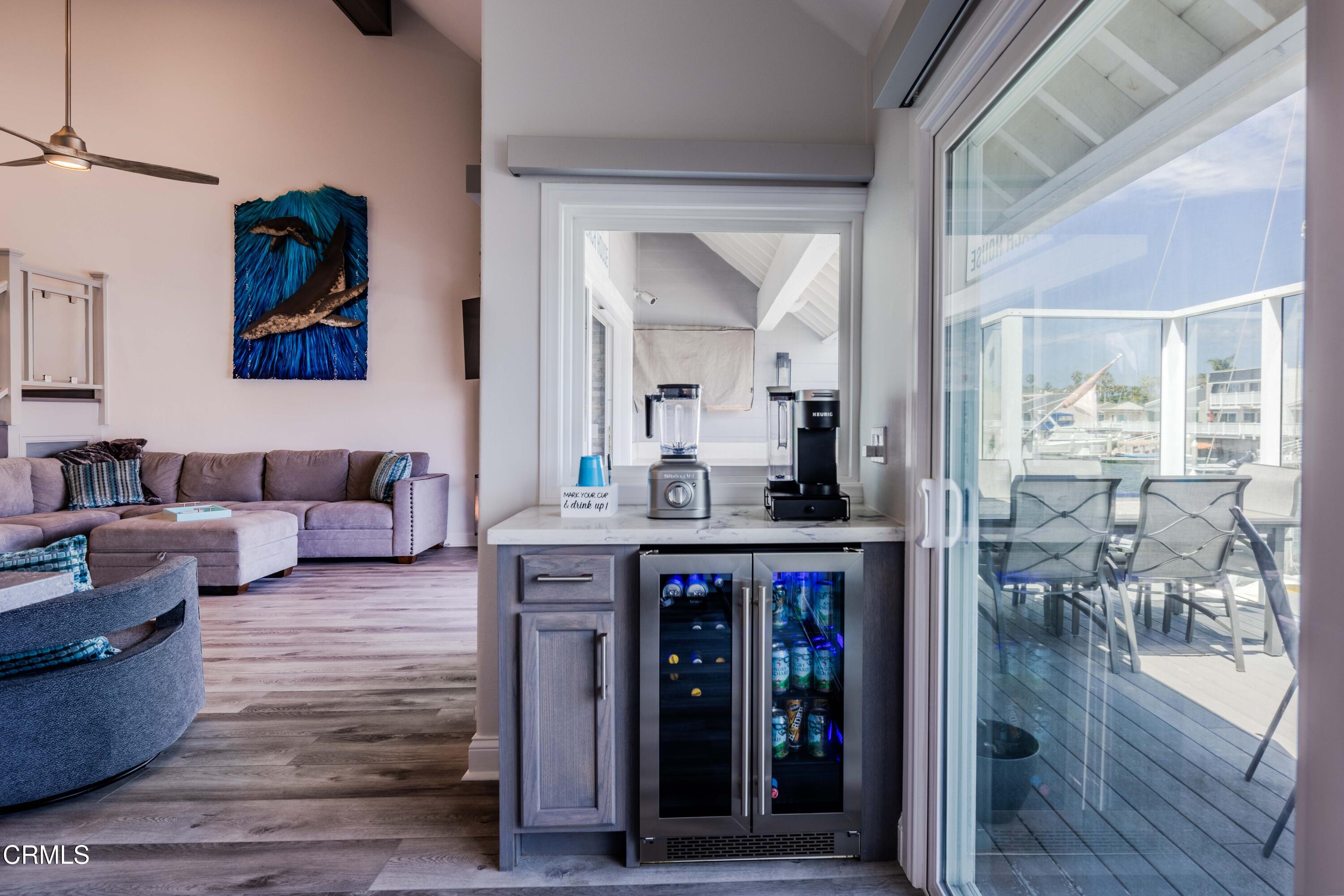 4511 Gateshead Bay Oxnard, CA 93035 - Photo 5 of 36 a living room with furniture and wooden floor