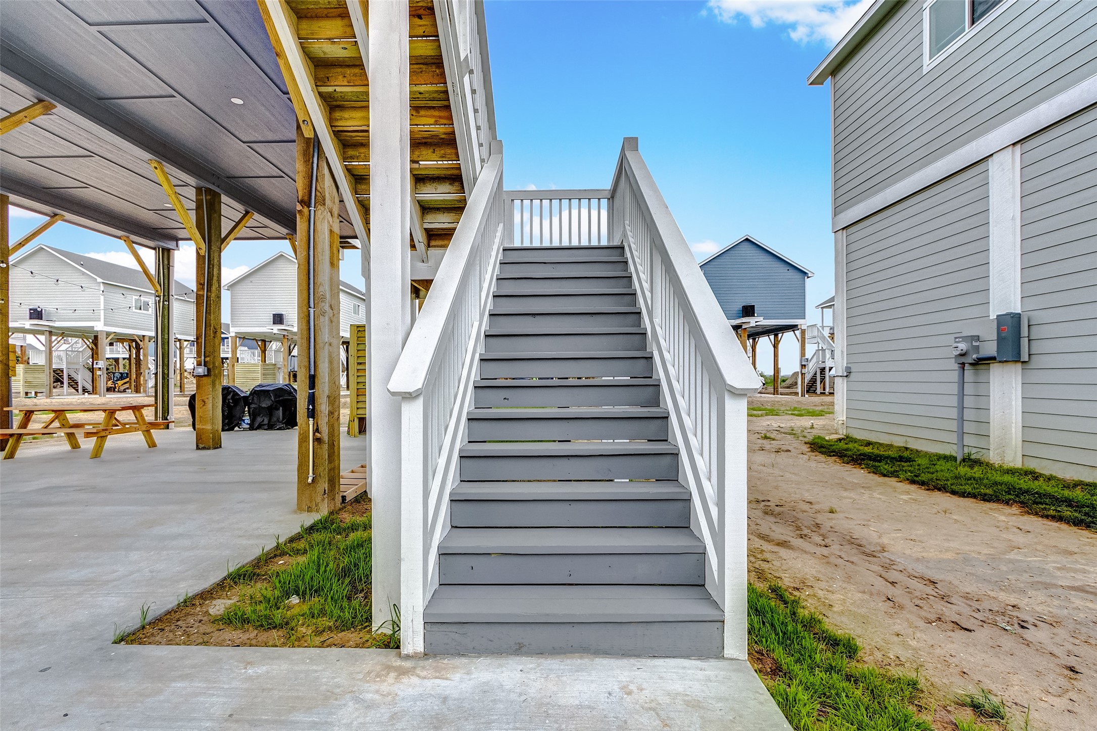 1079 Johnson Road Port Bolivar, TX 77650 - Photo 26 of 35 a view of entryway