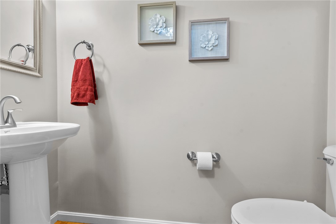 8 Nicole Circle, Unit B Smithfield, RI 02917 - Photo 11 of 21