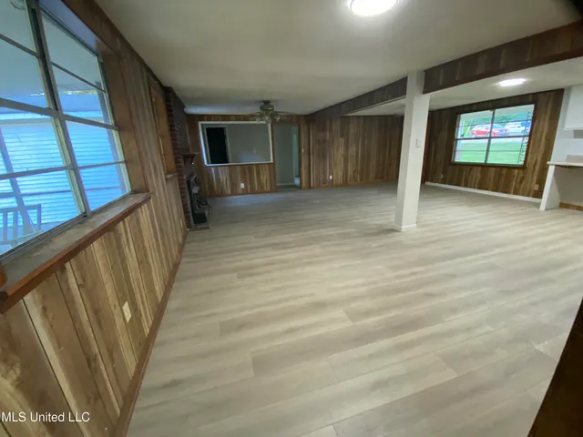 $139,900 | 593 Highway 310, Como, MS 38619