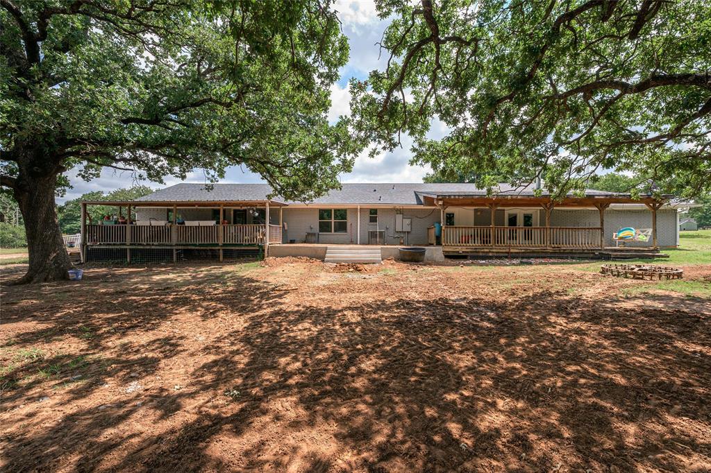 1111 Riley Road Whitesboro, TX 76273 - Photo 20 of 34