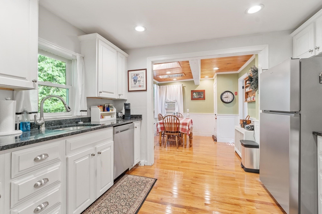 10 Flash Road North Reading, MA 01864 - Photo 6 of 16