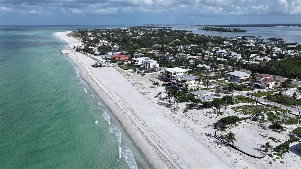 6453 Gulfside Road Longboat Key, FL 34228 - Photo 5 of 21 a view of a city