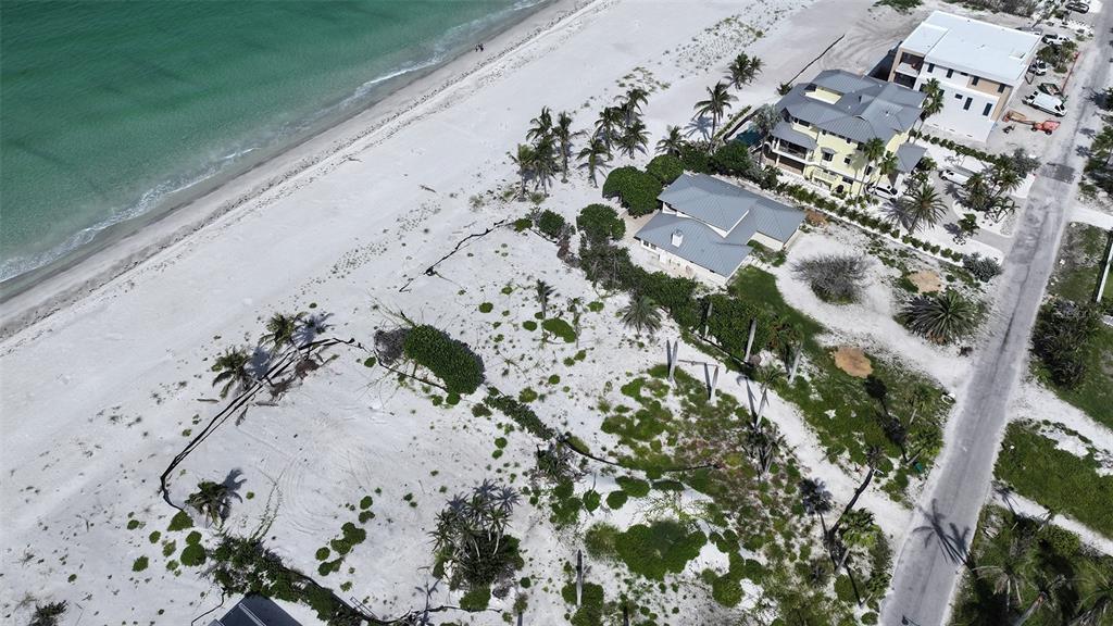 6453 Gulfside Road Longboat Key, FL 34228 - Photo 9 of 21