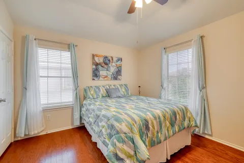 $265,000 | 16100 South Great Oaks Drive, Unit 901, Round Rock, TX 78681