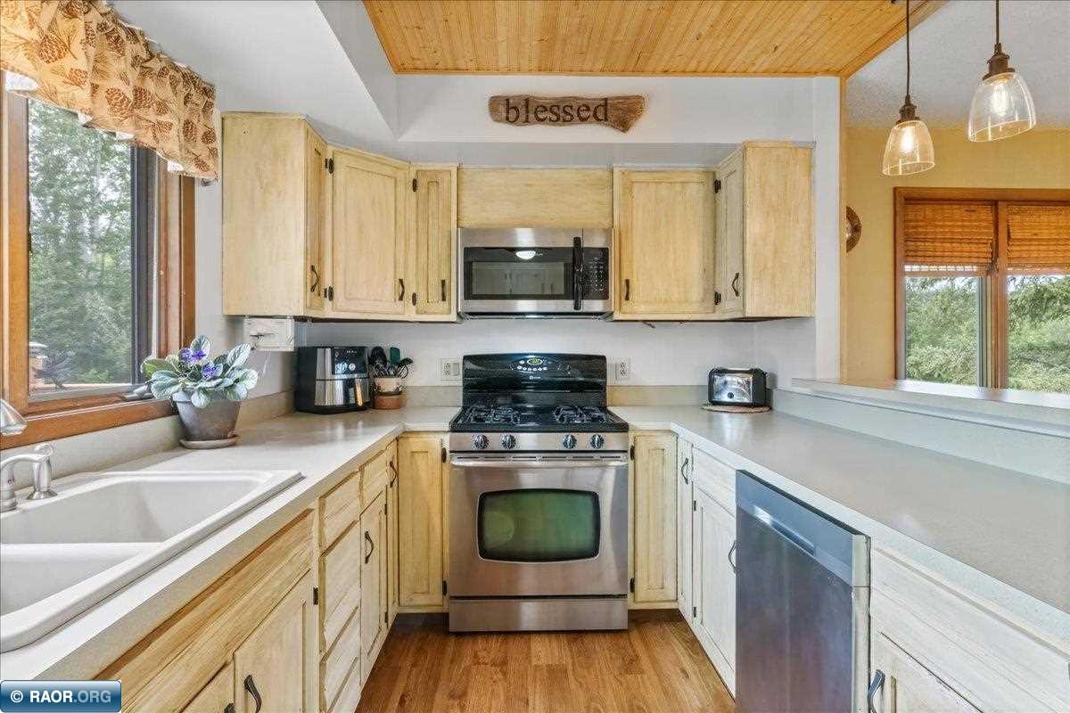 9027 East Wakemup Village Road Cook, MN 55723 - Photo 15 of 37