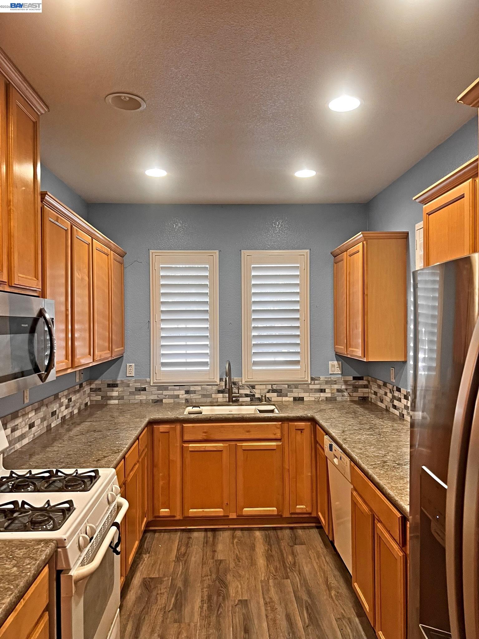 2337 Coffeeberry Road West Sacramento, CA 95691 - Photo 4 of 14