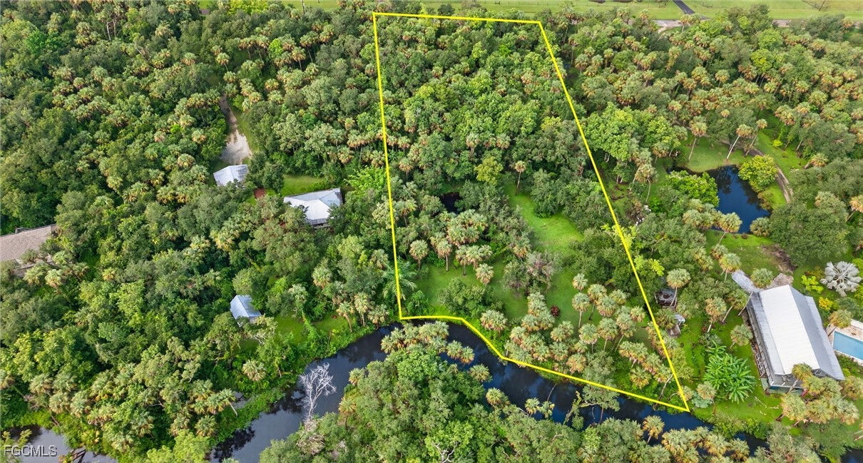 14261 River Road Fort Myers, FL 33905 - Photo 1 of 25 a view of a garden