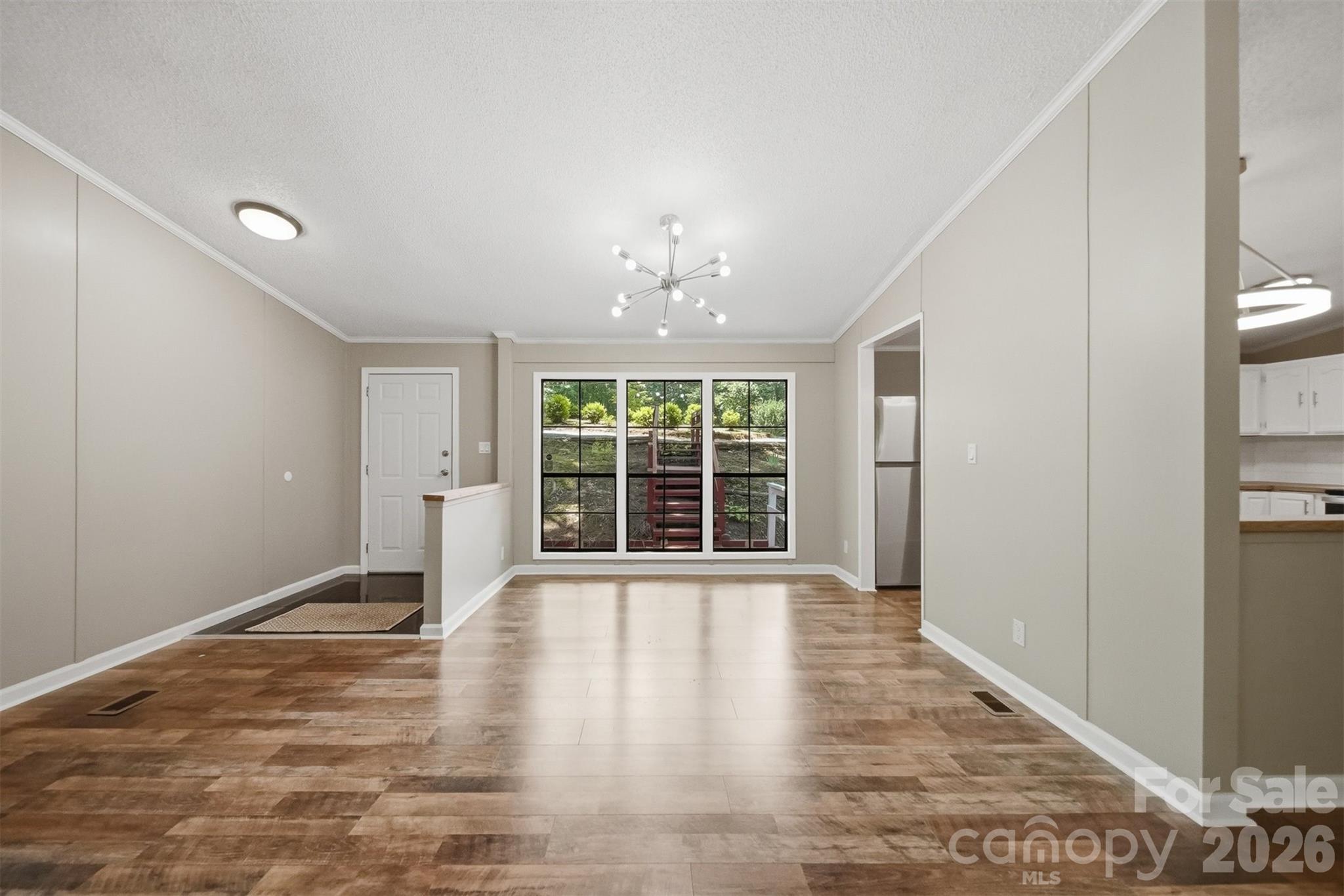 4944 Largo Court Conover, NC 28613 - Photo 6 of 43