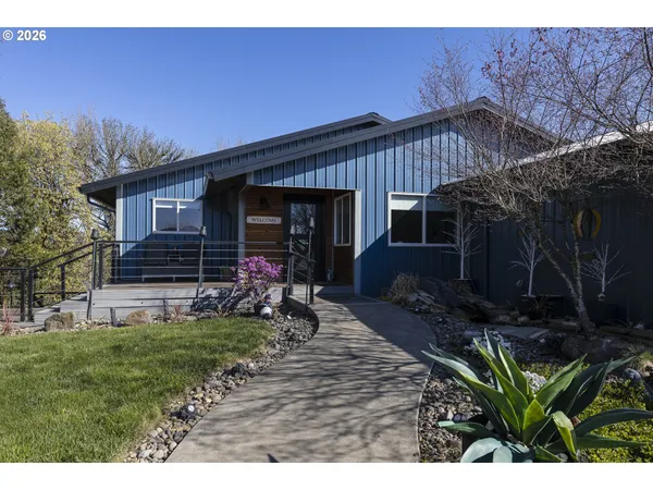 $2,000,000 | 19020 Southwest Christensen Road, McMinnville, OR 97128