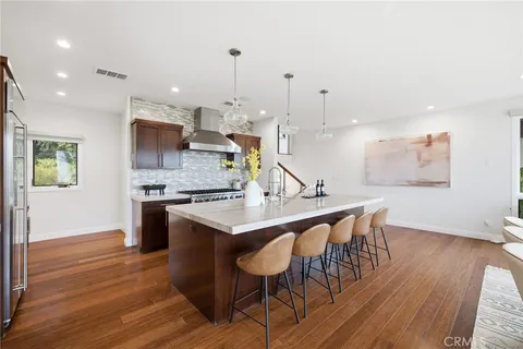 $4,590,000 | 900 Vía Nogales, Palos Verdes Estates, CA 90274