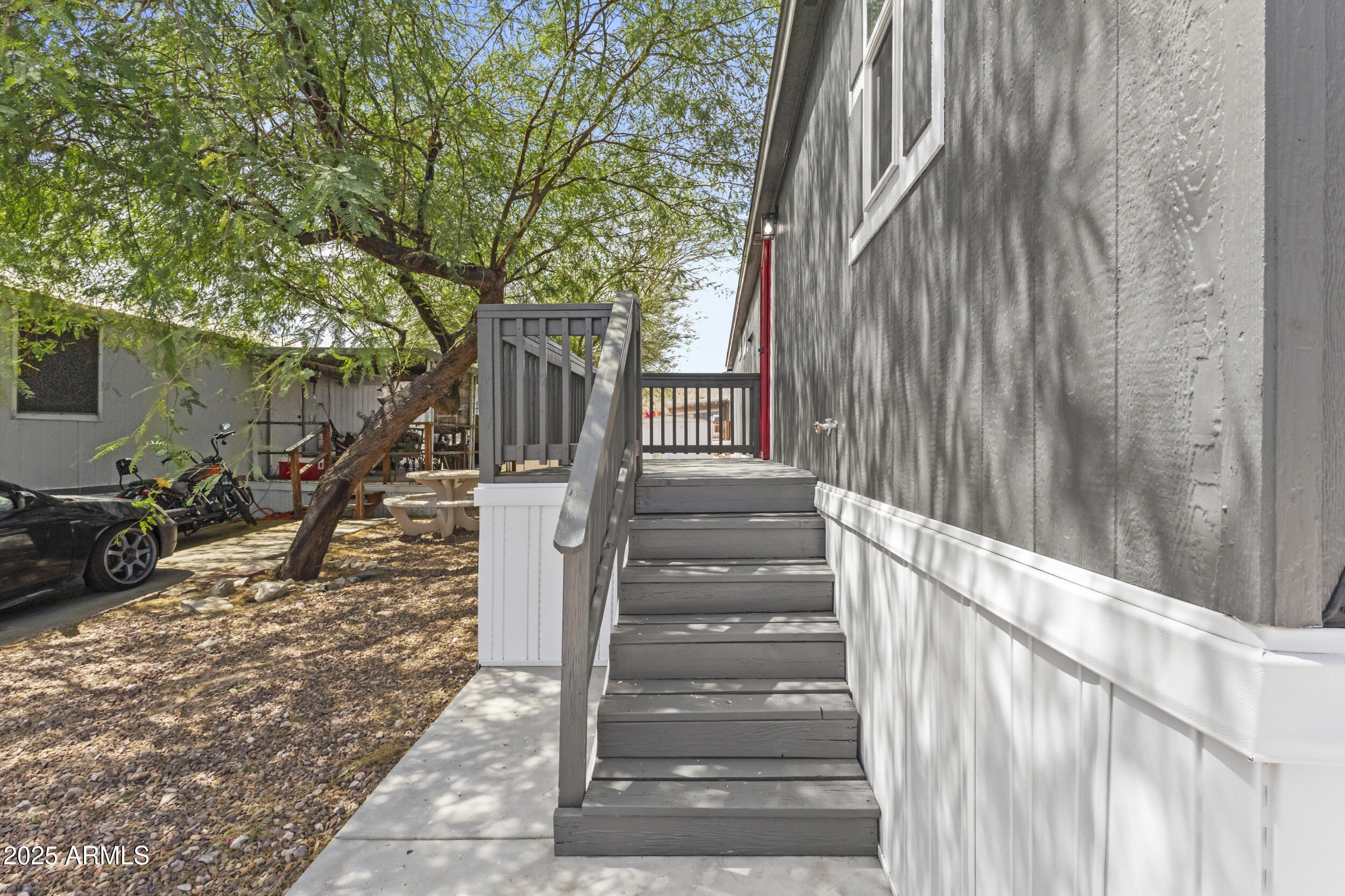 1123 West Summerside Road Phoenix, AZ 85041 - Photo 2 of 22 3_img_4491
