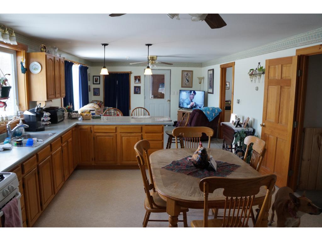 831 Tower Road Williamstown, VT 05679 - Photo 3 of 17