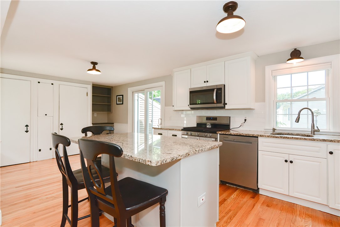 30 Westwood Road Lincoln, RI 02865 - Photo 13 of 49 Gallery Image 13