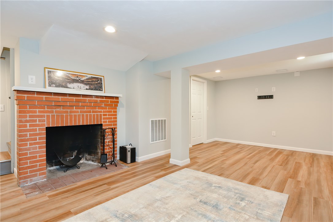30 Westwood Road Lincoln, RI 02865 - Photo 34 of 49 Gallery Image 34