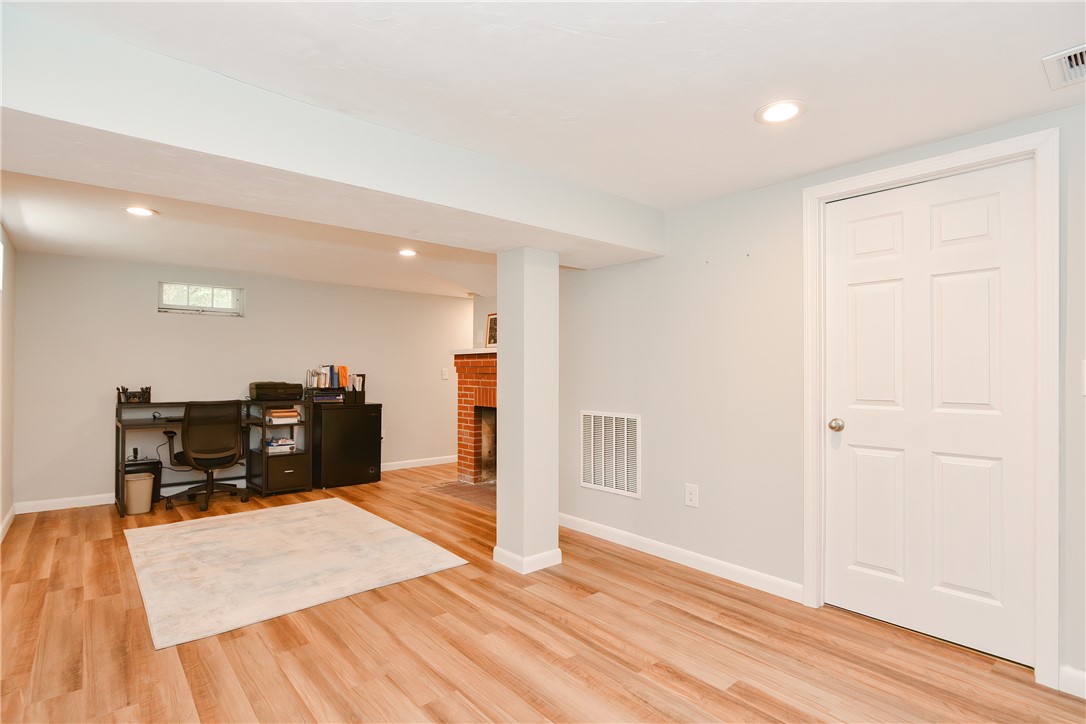 30 Westwood Road Lincoln, RI 02865 - Photo 35 of 49 Gallery Image 35