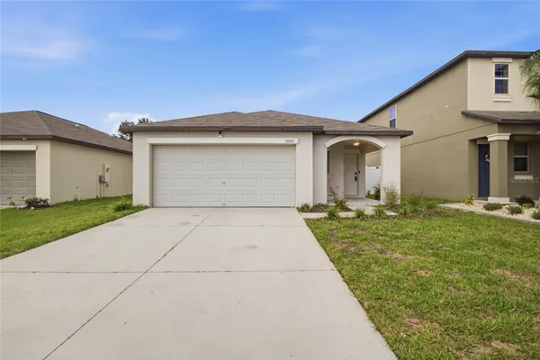 $2,250 | 13351 Willow Bluestar Loop, Riverview, FL 33579