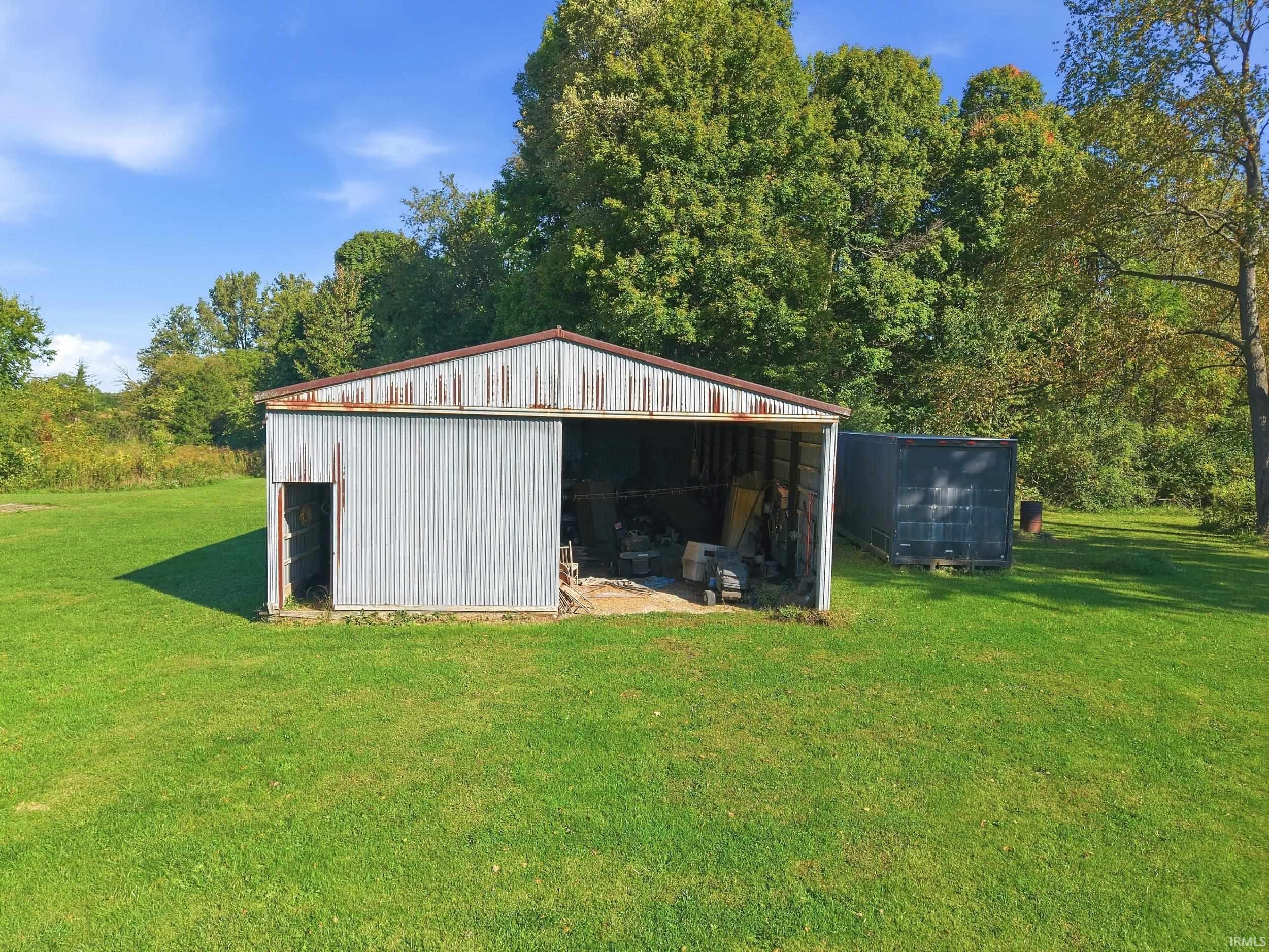 18436 Griffin Road Huntertown, IN 46748 - Photo 8 of 42 Gallery Image 8