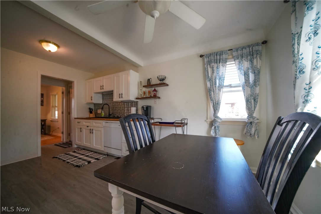 1704 Winchester Road Lyndhurst, OH 44124 - Photo 4 of 13
