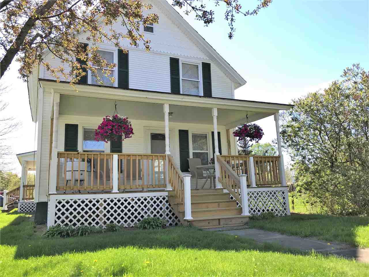 68 Liberty Street Swanton, VT 05488 - Photo 1 of 39 Gallery Image 1