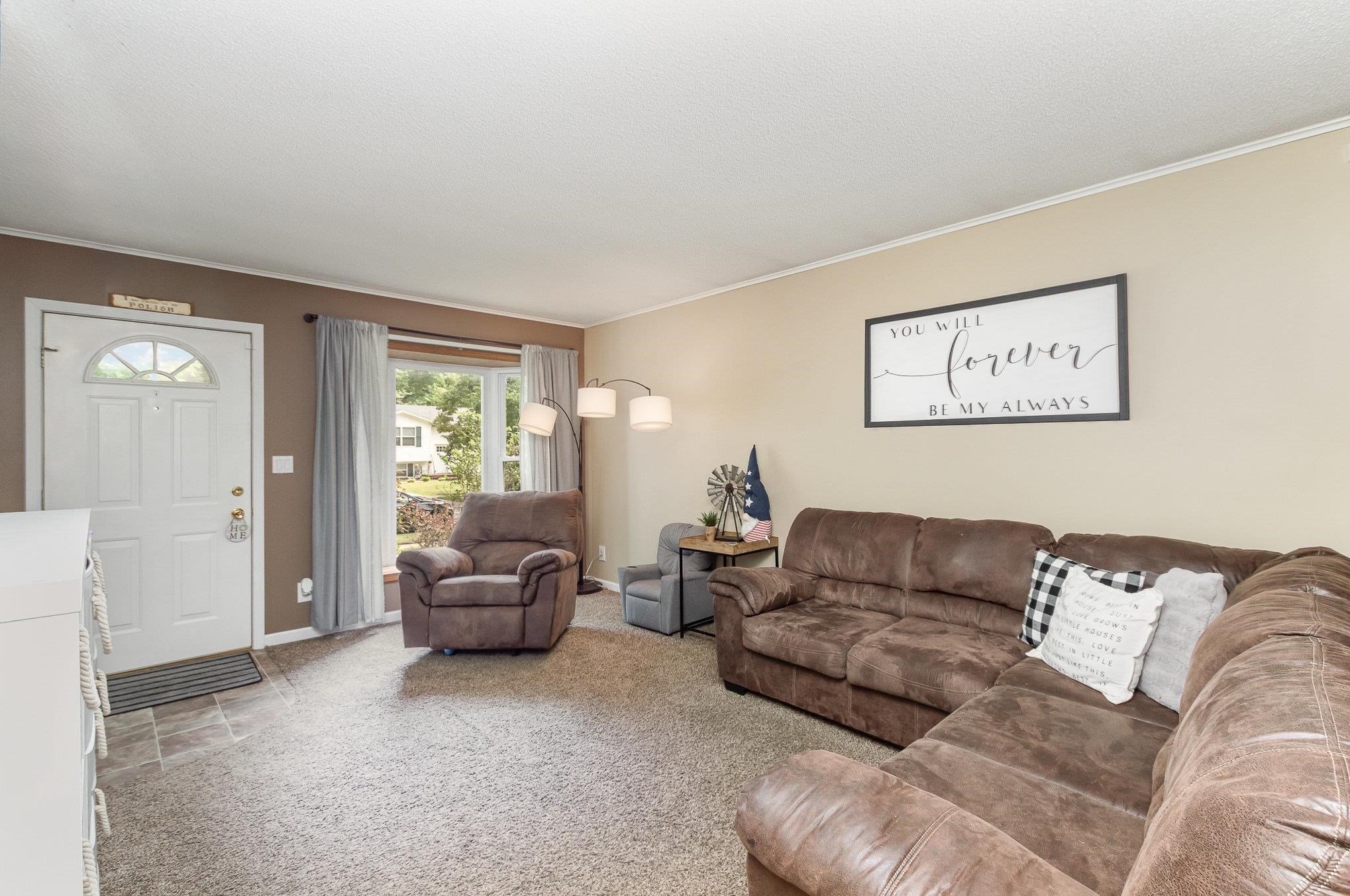 3012 Riggie Street Midland, MI 48640 - Photo 4 of 20 Gallery Image 4