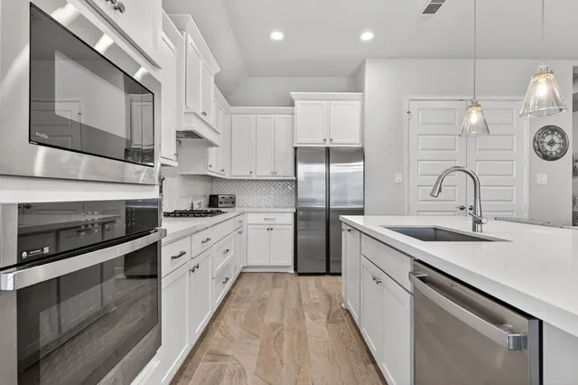 $412,000 | 18916 Toscana, New Caney, TX 77357