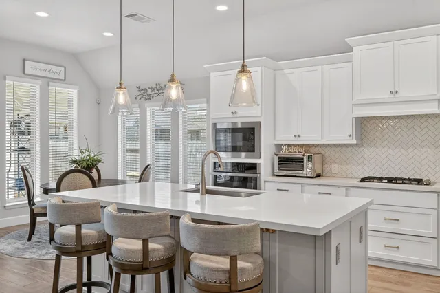 $412,000 | 18916 Toscana, New Caney, TX 77357