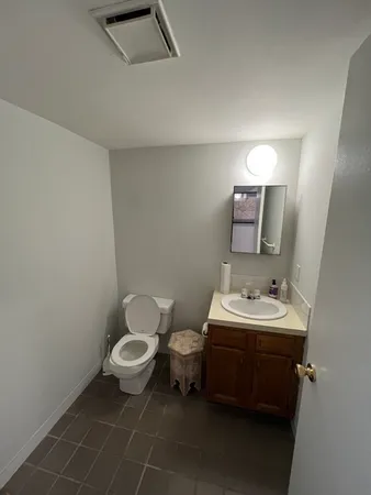 $3,500 | 255 Beacon Street, Unit 4C, Somerville, MA 02143