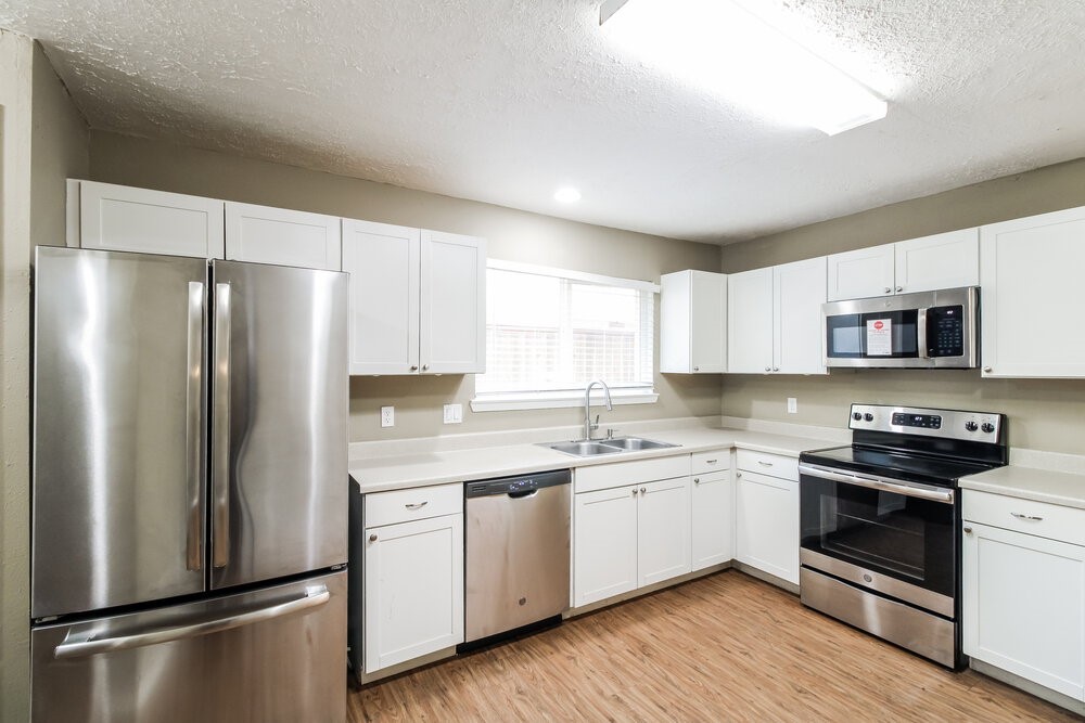 2535 Goldspring Lane Spring, TX 77373 - Photo 8 of 16