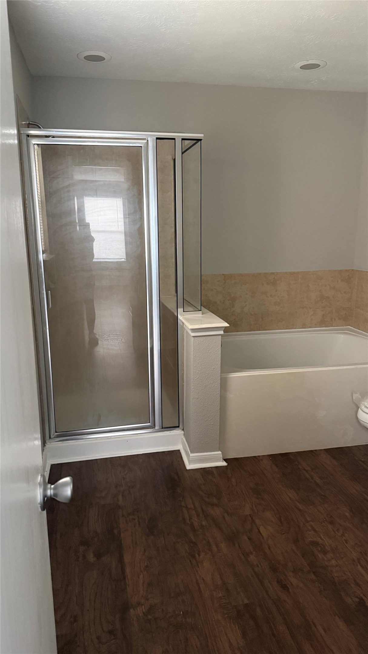 1022 Hummingbird Point Lane Houston, TX 77090 - Photo 5 of 7 Gallery Image 5