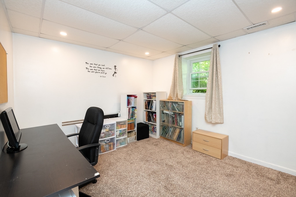 17 Sunnyside Road Woburn, MA 01801 - Photo 30 of 40 Gallery Image 30
