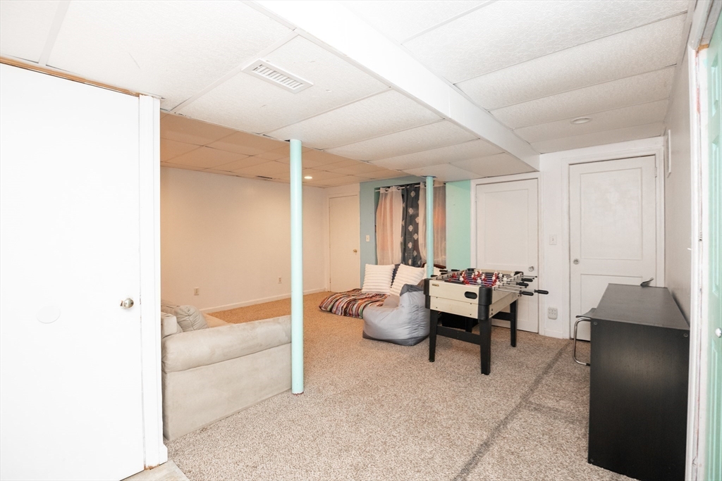 17 Sunnyside Road Woburn, MA 01801 - Photo 33 of 40 Gallery Image 33