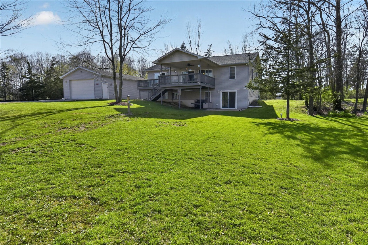 14165 Crampton Road Camden, MI 49232 - Photo 3 of 52
