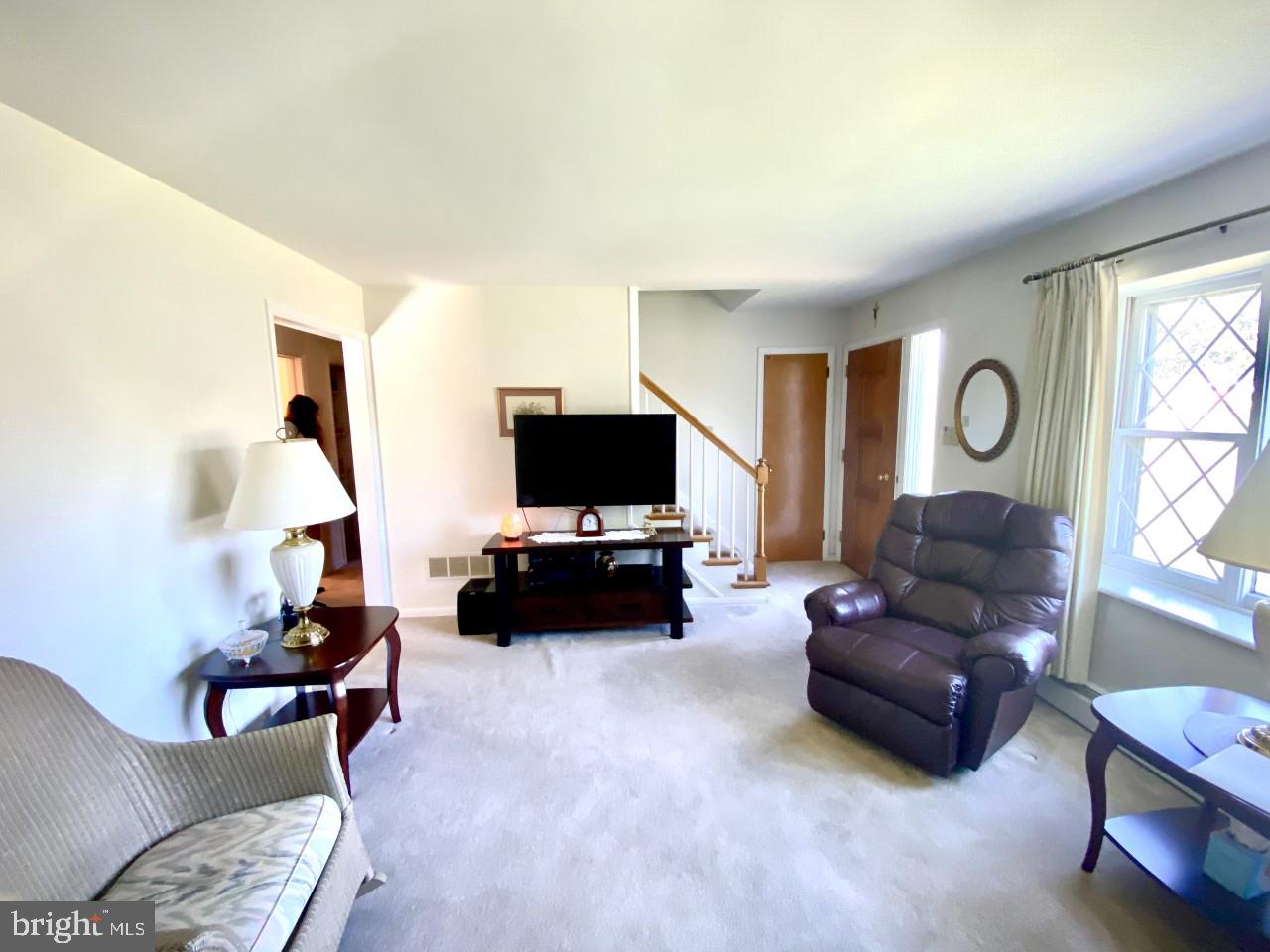 140 Grandview Drive Reading, PA 19607 - Photo 3 of 25 Living room, another view