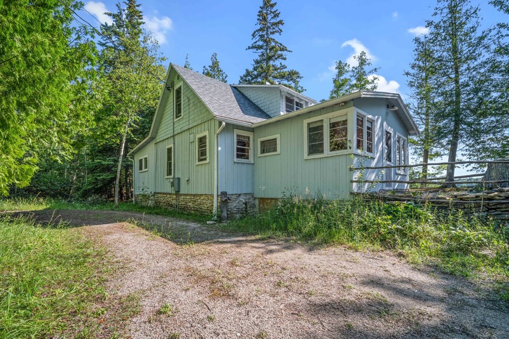 470 Europe Lake Road Ellison Bay, WI 54210 - Photo 9 of 44