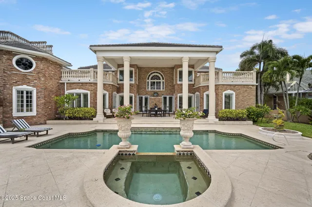 $2,975,000 | 142 Lansing Island Drive, Indian Harbour Beach, FL 32937