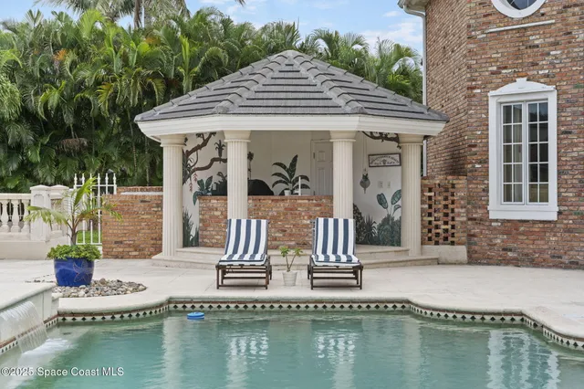 $2,975,000 | 142 Lansing Island Drive, Indian Harbour Beach, FL 32937