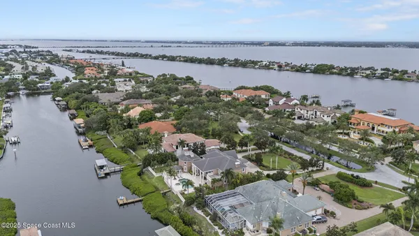 $2,900,000 | 142 Lansing Island Drive, Indian Harbour Beach, FL 32937