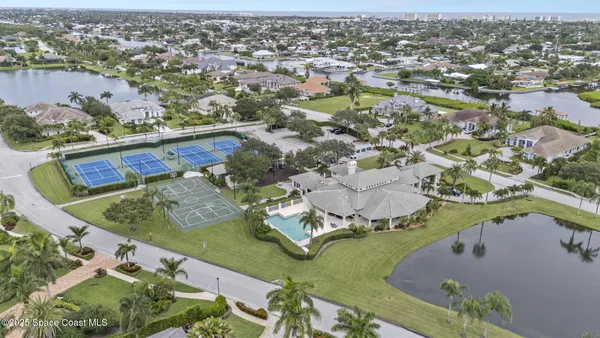 $2,900,000 | 142 Lansing Island Drive, Indian Harbour Beach, FL 32937