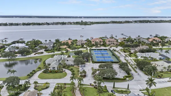 $2,900,000 | 142 Lansing Island Drive, Indian Harbour Beach, FL 32937