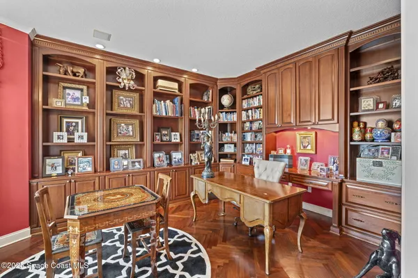 $2,900,000 | 142 Lansing Island Drive, Indian Harbour Beach, FL 32937