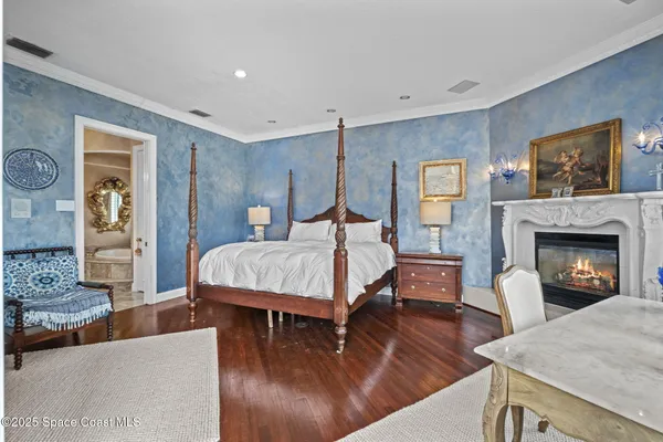 $2,900,000 | 142 Lansing Island Drive, Indian Harbour Beach, FL 32937