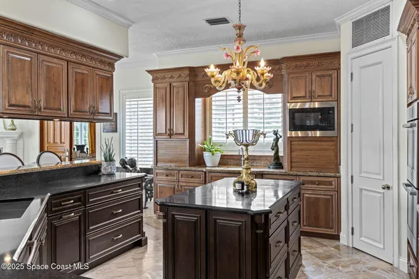 $2,900,000 | 142 Lansing Island Drive, Indian Harbour Beach, FL 32937