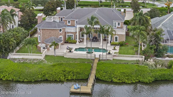 $2,900,000 | 142 Lansing Island Drive, Indian Harbour Beach, FL 32937