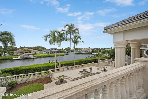 $2,900,000 | 142 Lansing Island Drive, Indian Harbour Beach, FL 32937