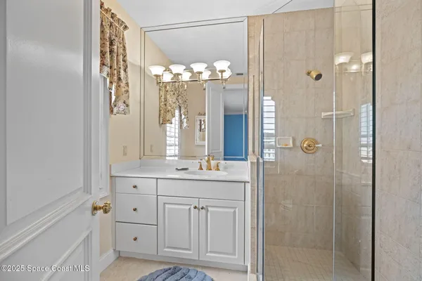 $2,900,000 | 142 Lansing Island Drive, Indian Harbour Beach, FL 32937